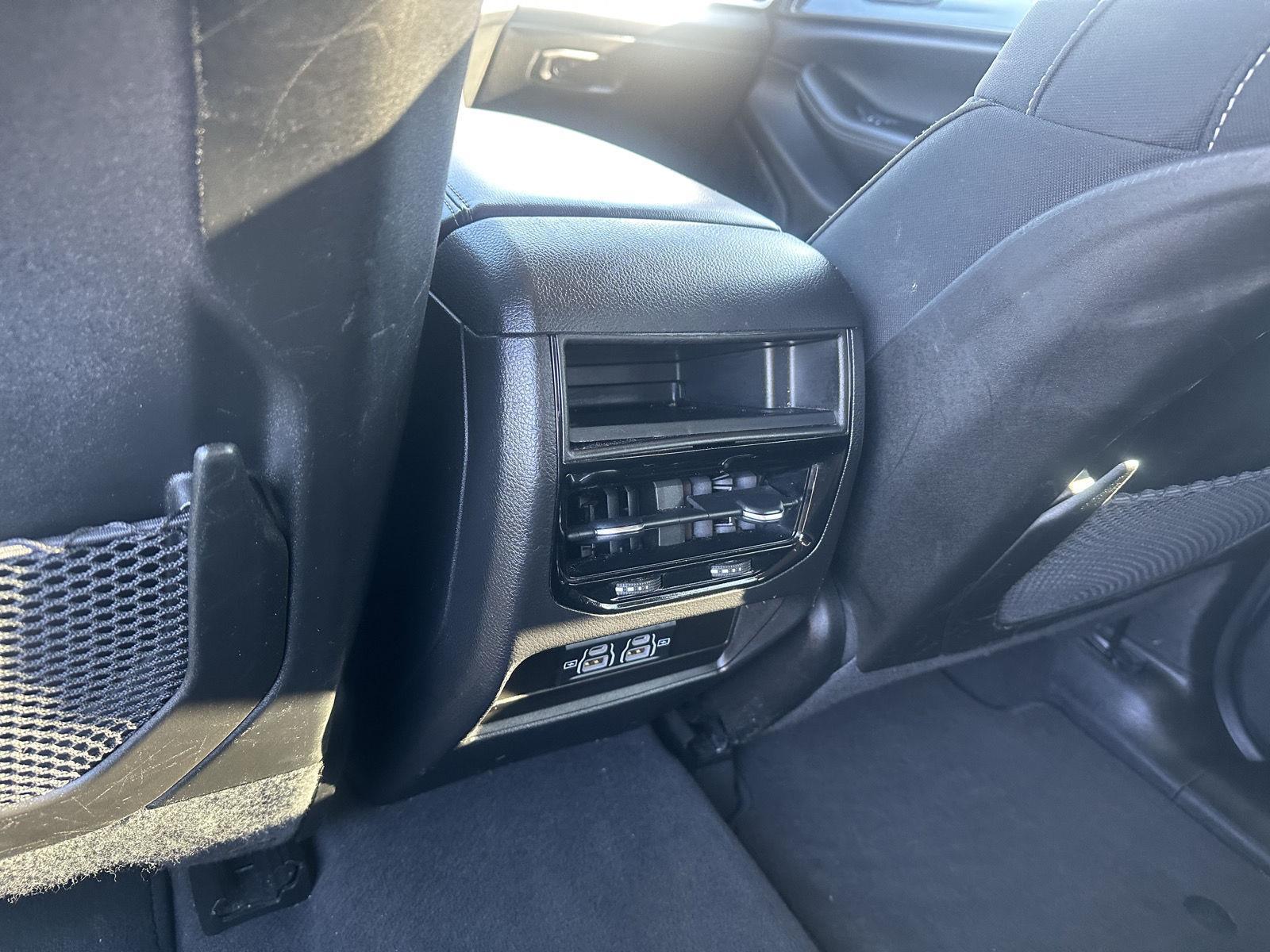 2023 Jeep Grand Cherokee Laredo - Photo 15