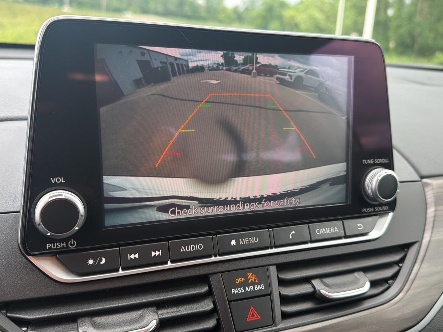 2025 Nissan Altima SV - Photo 25