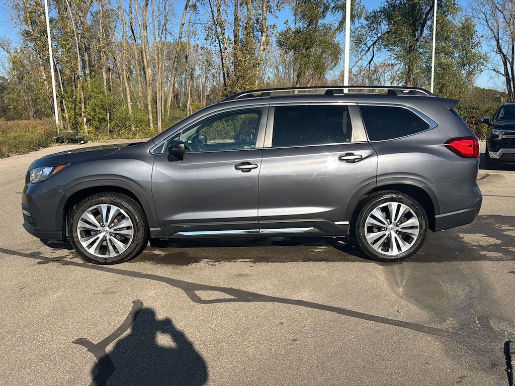 Used 2022 Subaru Ascent Limited SUV