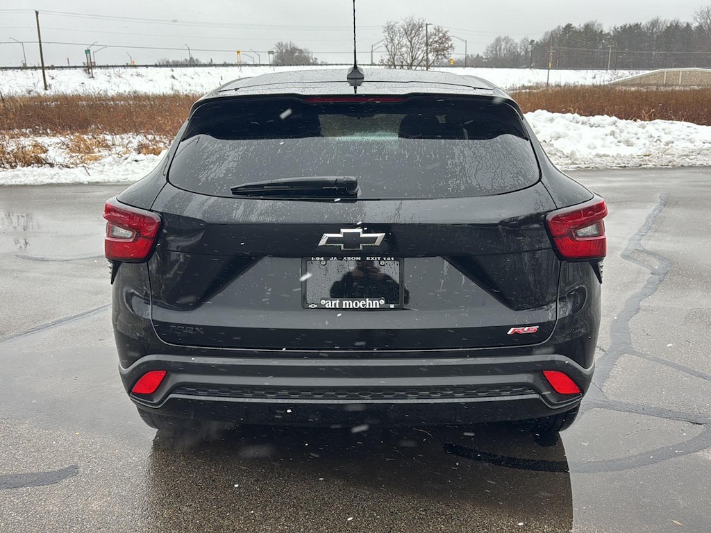 Used 2024 Chevrolet Trax 1RS SUV