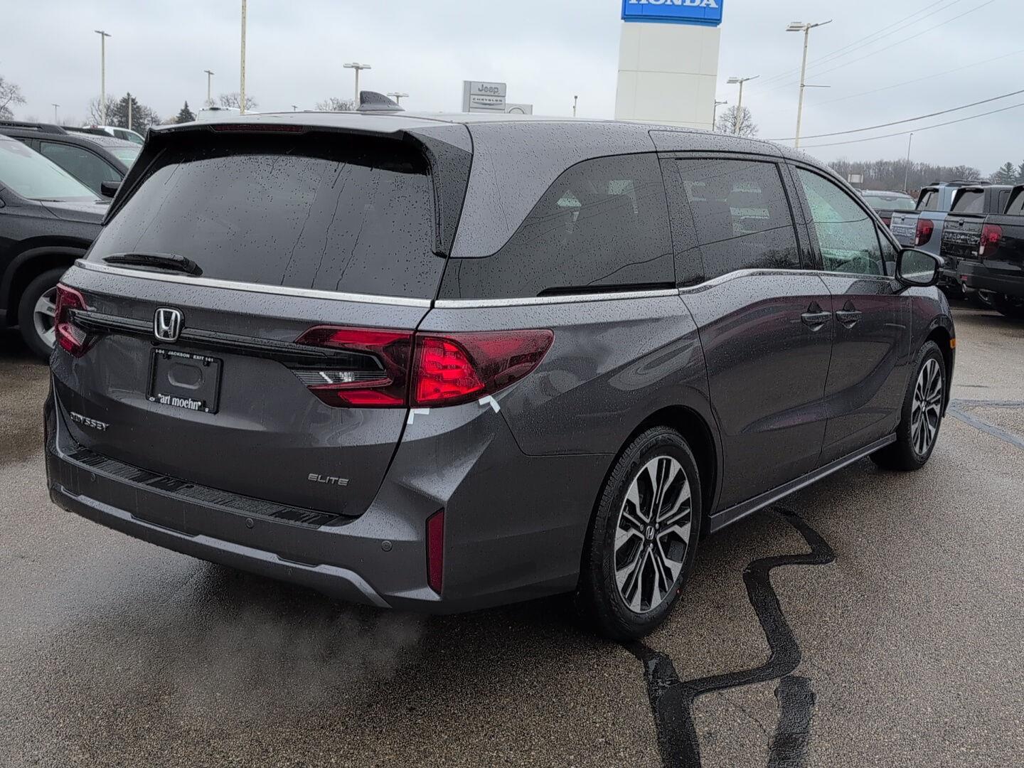 2026 Honda Odyssey Elite - Photo 9