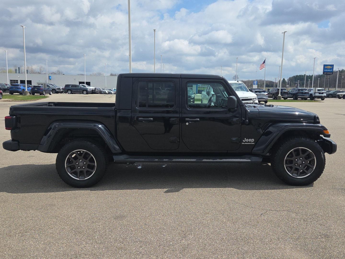 2021 Jeep Gladiator Overland - Photo 8