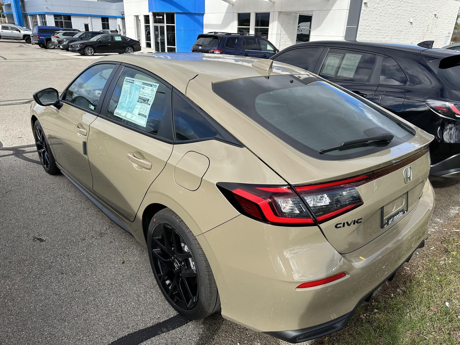 2026 Honda Civic Hybrid Sport Hatchback photo 3