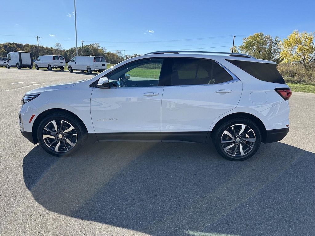 Used 2022 Chevrolet Equinox Premier SUV