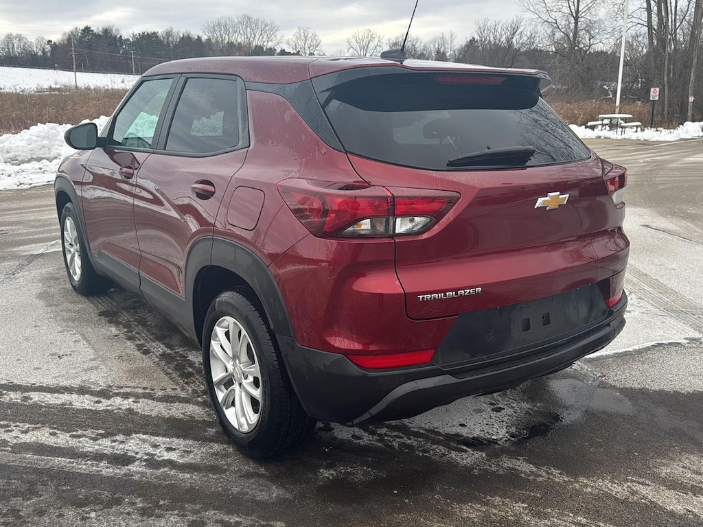 Used 2025 Chevrolet Trailblazer LS SUV