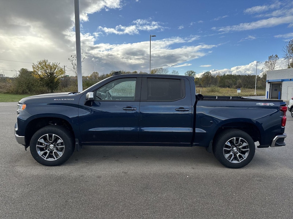Used 2023 Chevrolet Silverado 1500 LT Truck