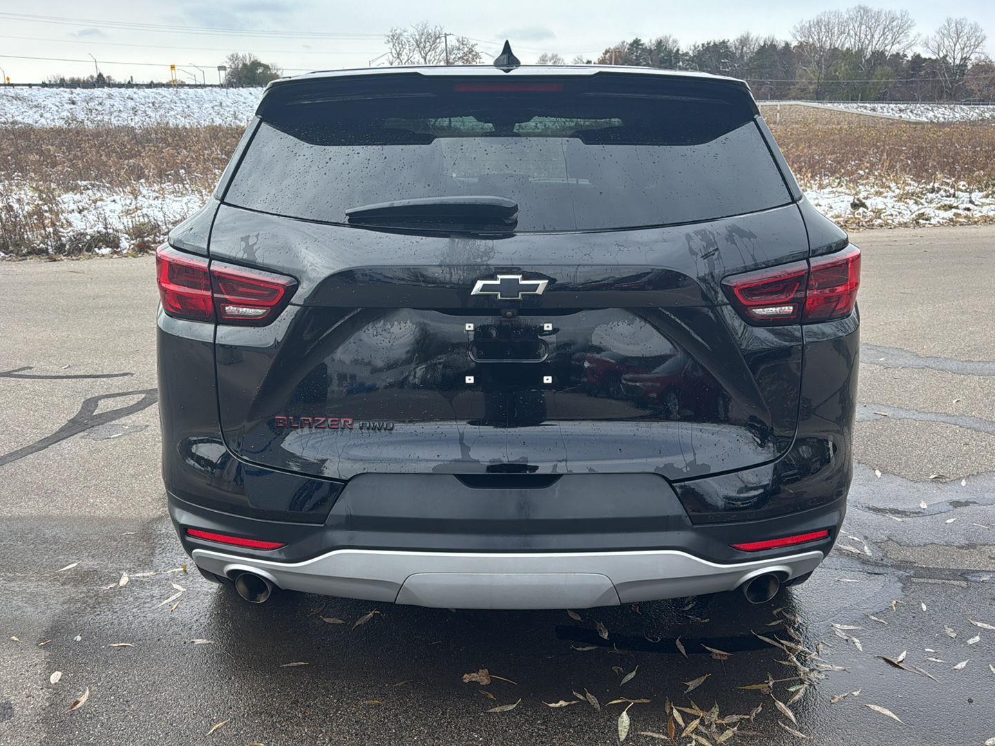 2023 Chevrolet Blazer 2LT photo 2