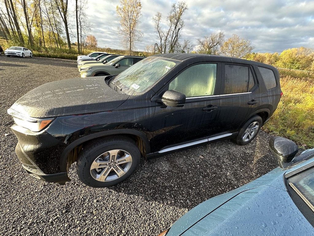 New 2025 Honda Pilot EX-L+ SUV