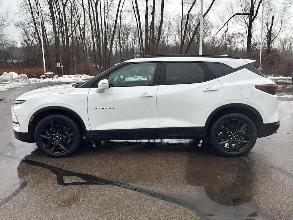 Used 2023 Chevrolet Blazer LT SUV