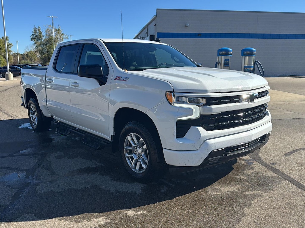 Used 2022 Chevrolet Silverado 1500 RST Truck