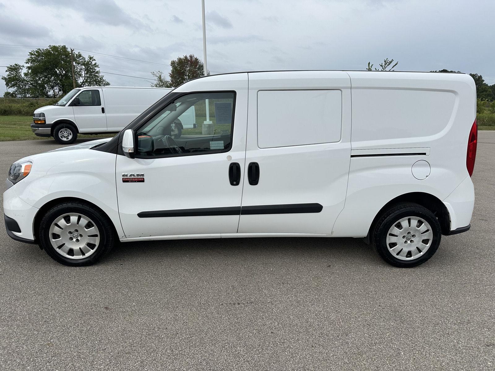 2016 Ram ProMaster City SLT photo 3