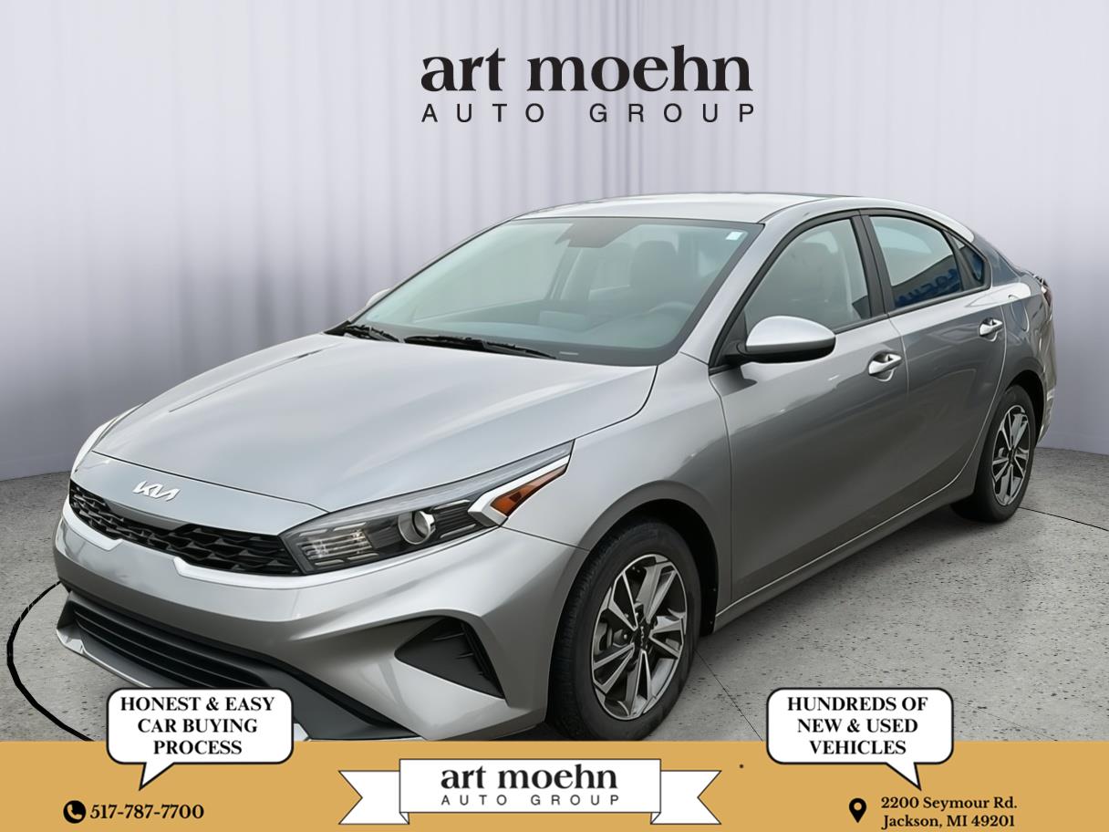 2023 Kia Forte LXS's photo