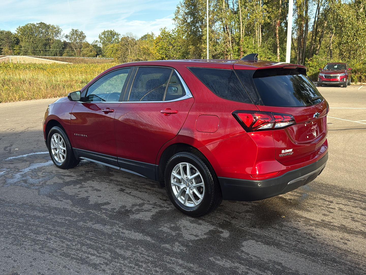 2023 Chevrolet Equinox LT photo 3