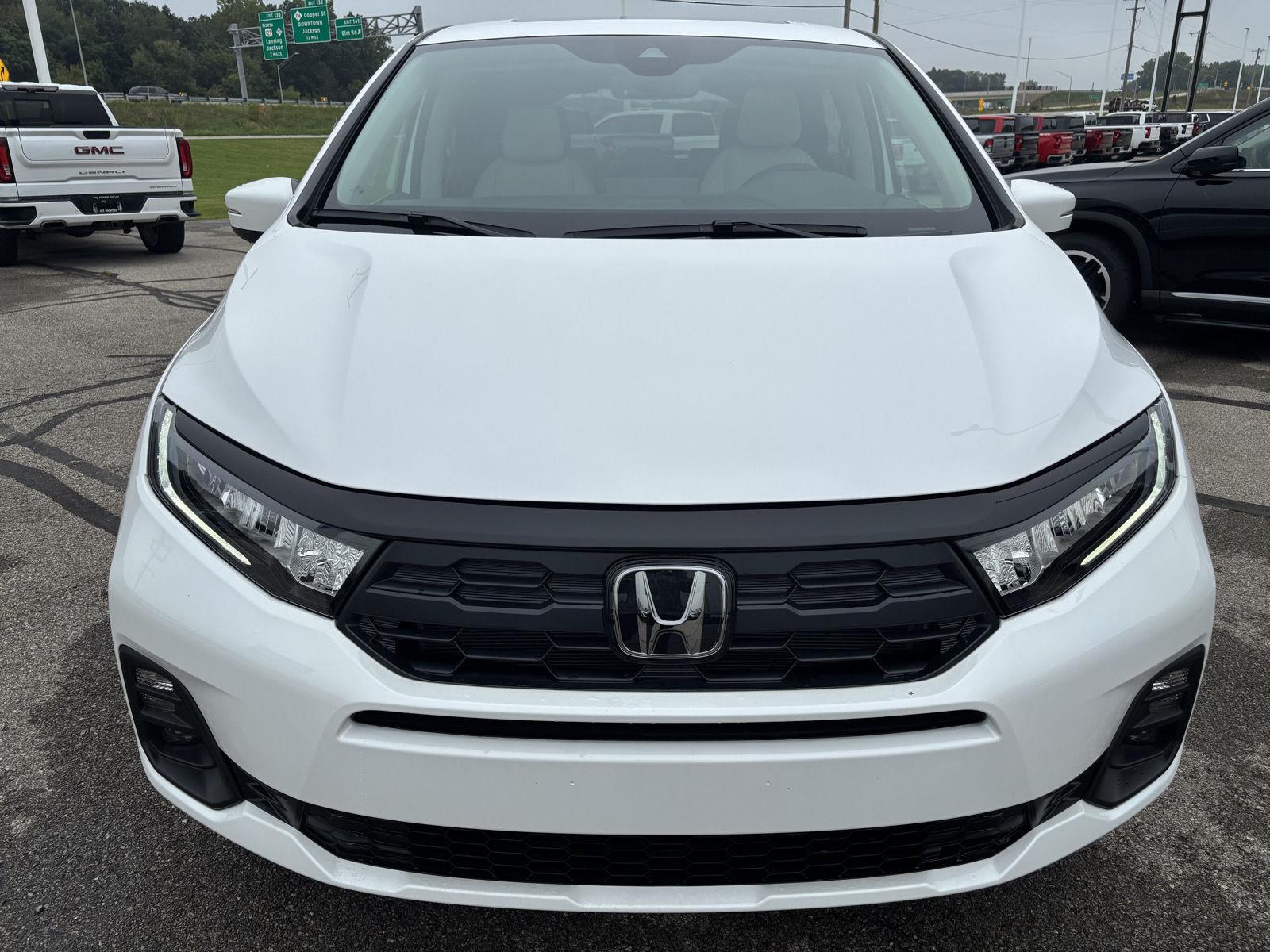 2026 Honda Odyssey EX-L - Photo 8