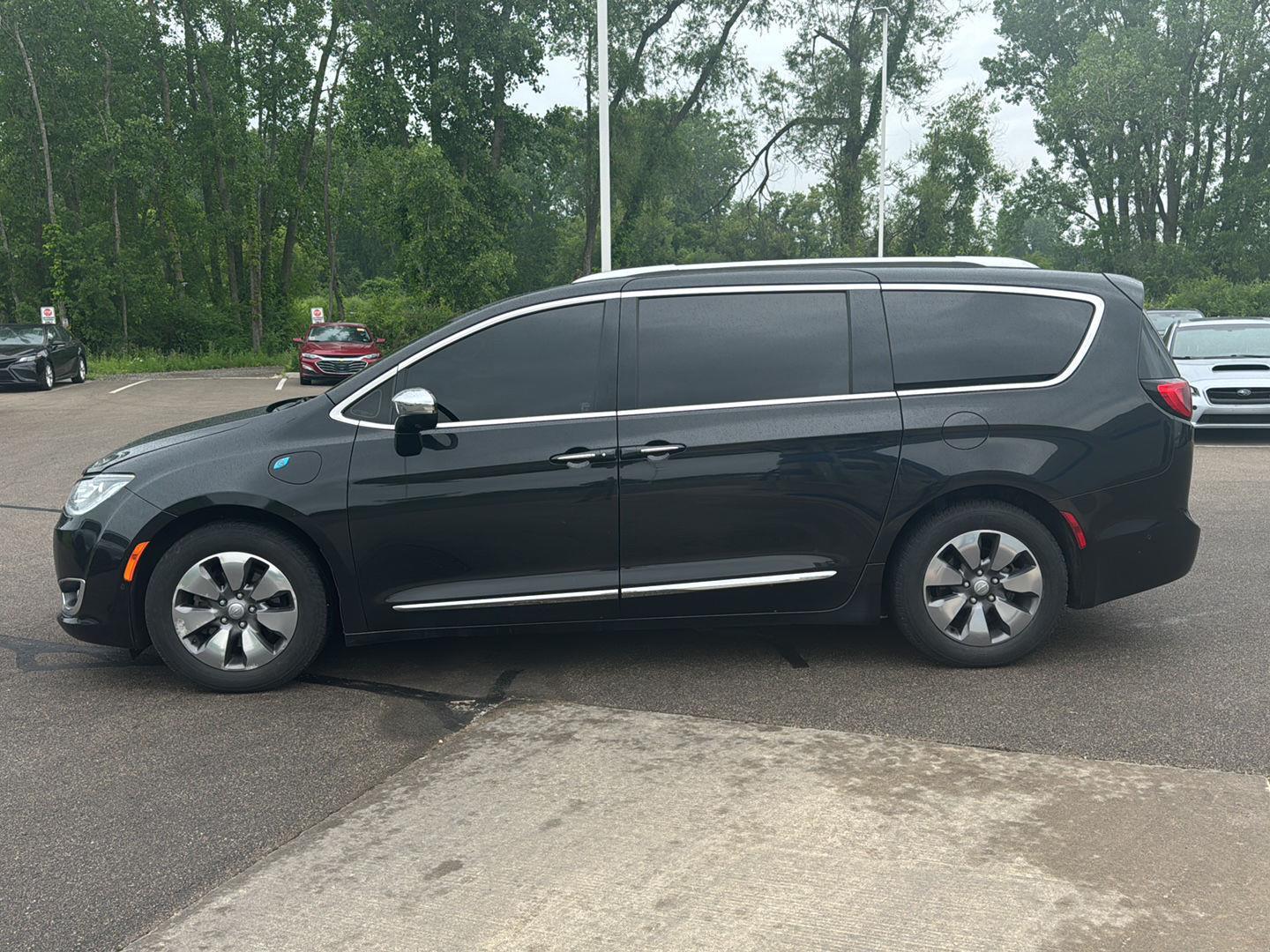 2C4RC1N77JR115938