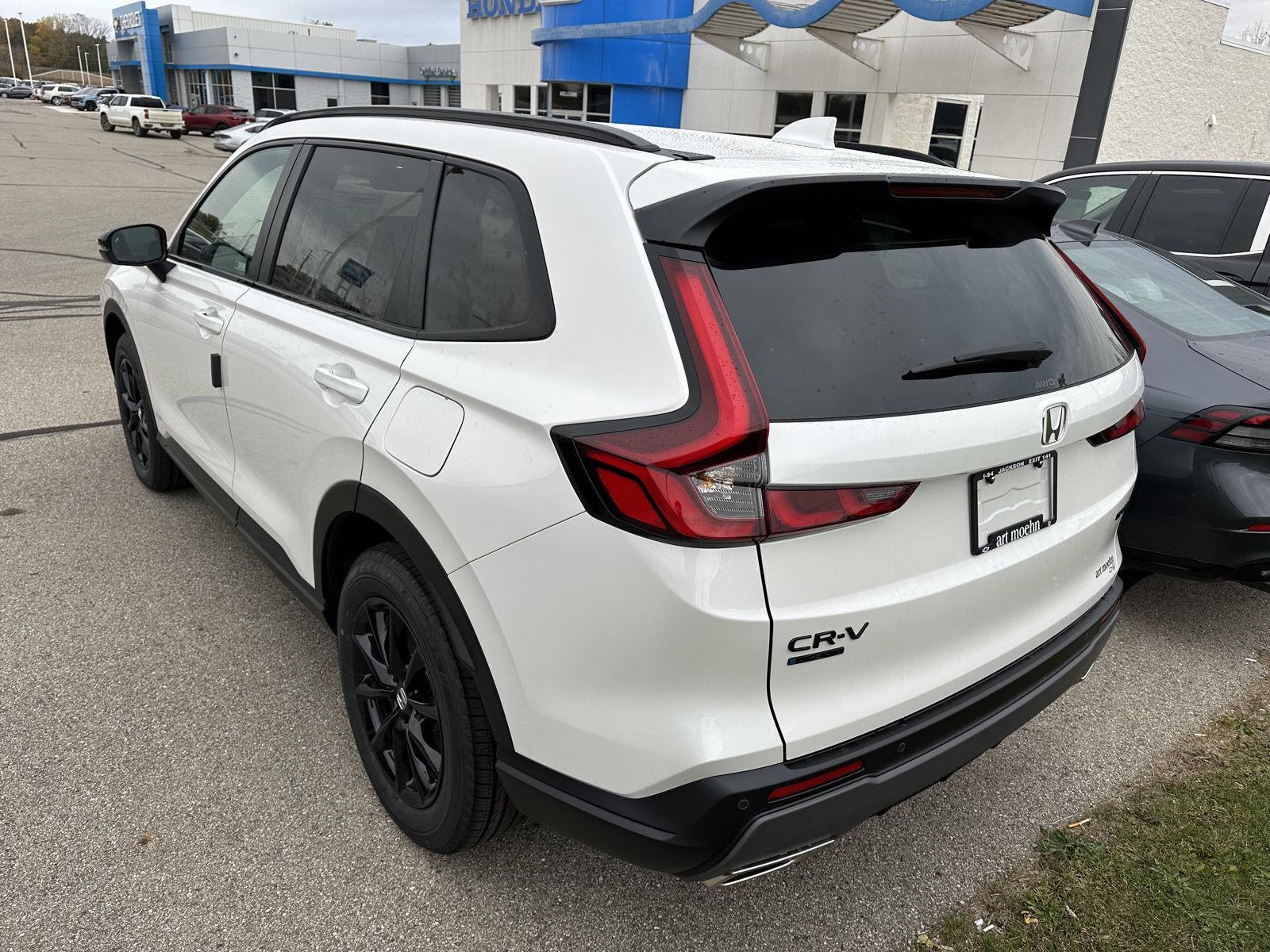 2026 Honda CR-V Hybrid Sport-L photo 3