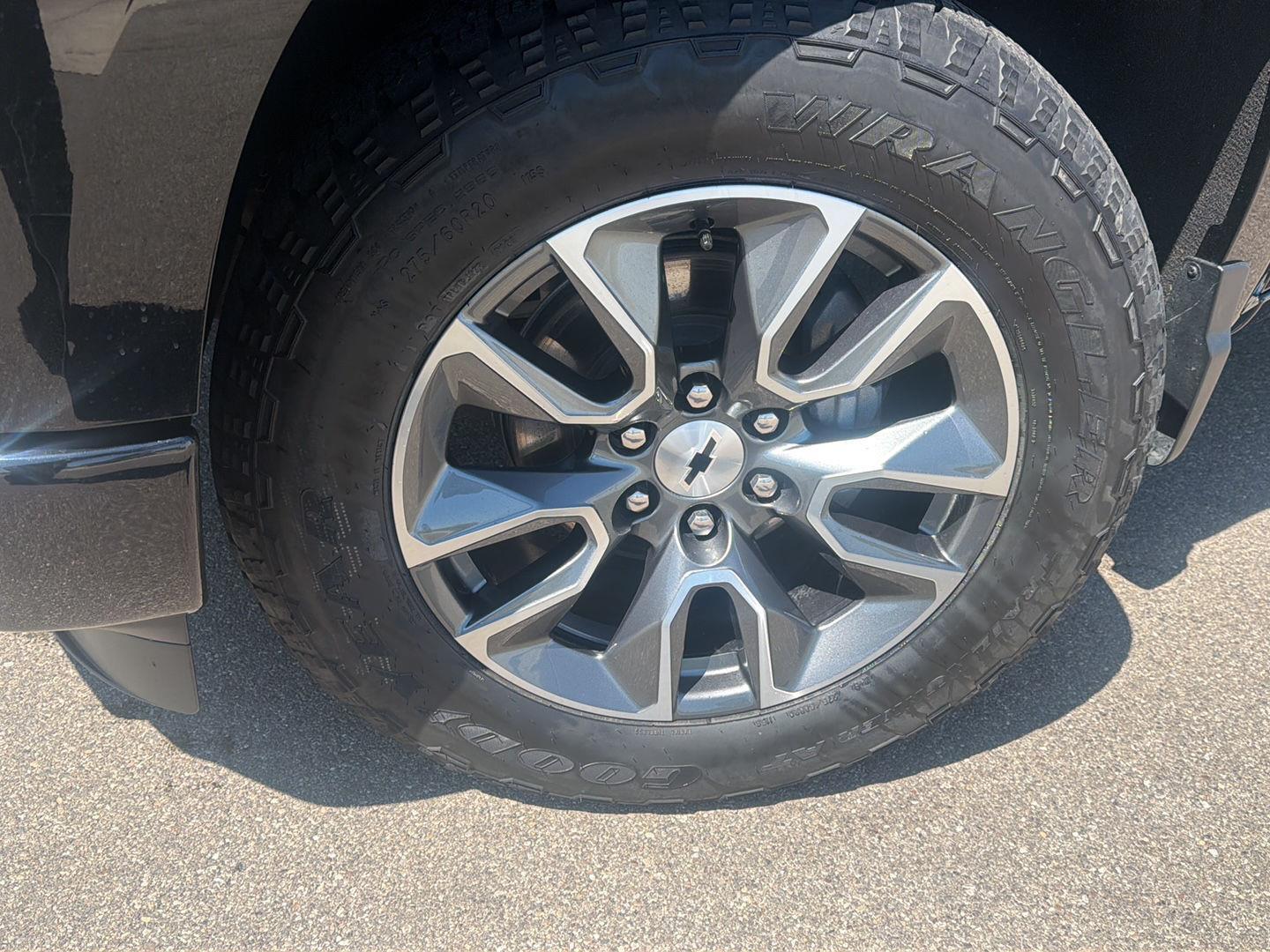 2023 Chevrolet Silverado 1500 RST - Photo 9