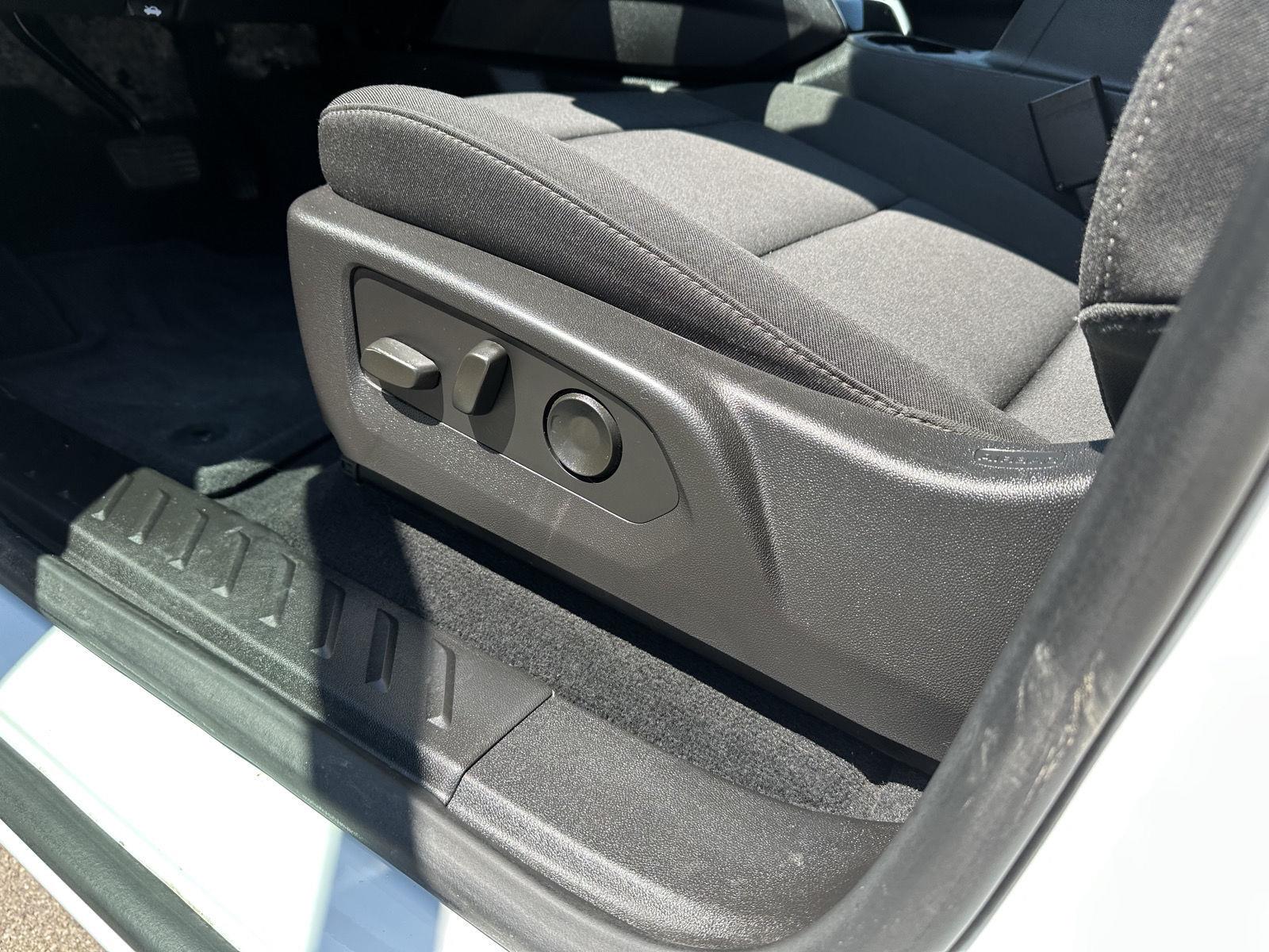 2024 Chevrolet Colorado Trail Boss - Photo 16
