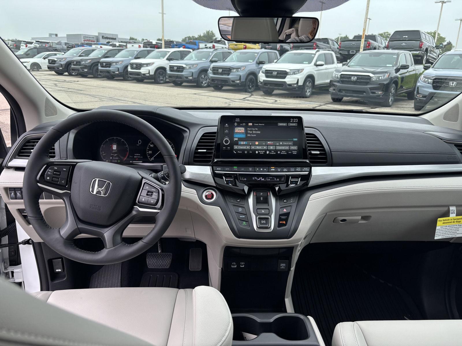 2026 Honda Odyssey EX-L - Photo 21