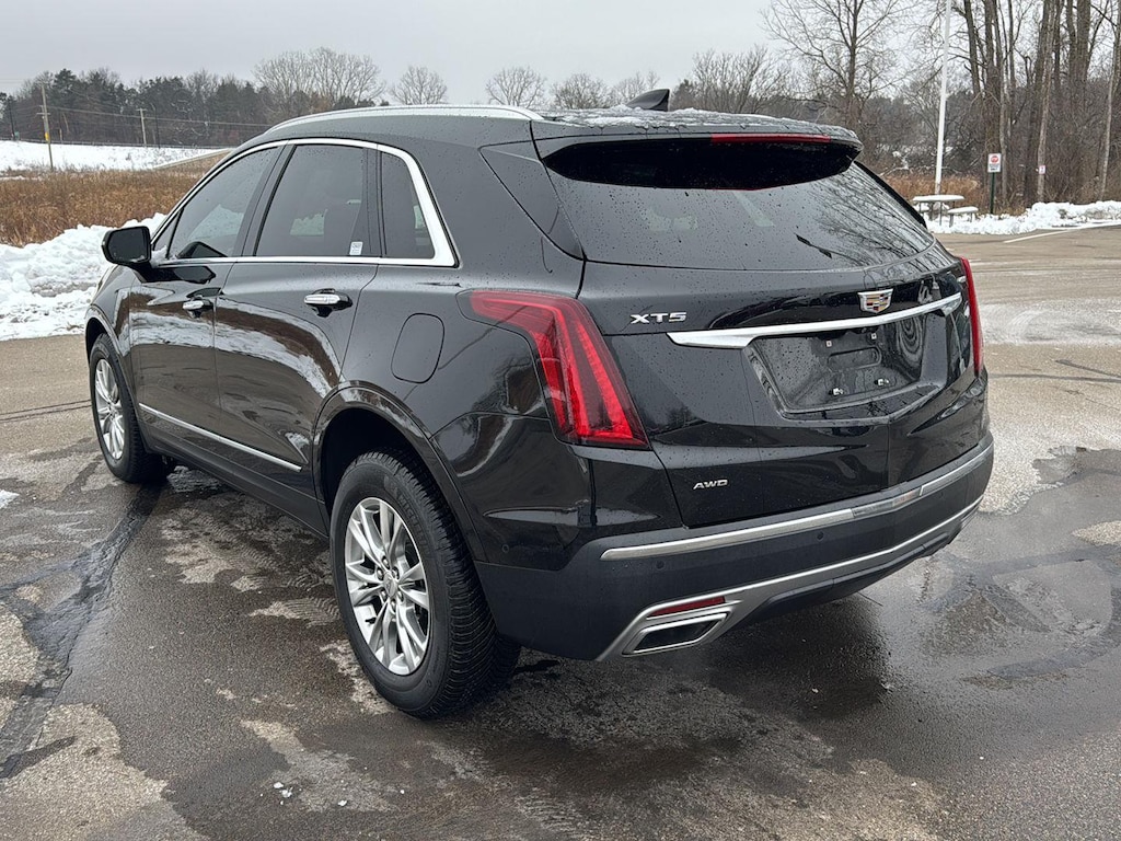 Used 2020 Cadillac XT5 Premium Luxury AWD SUV