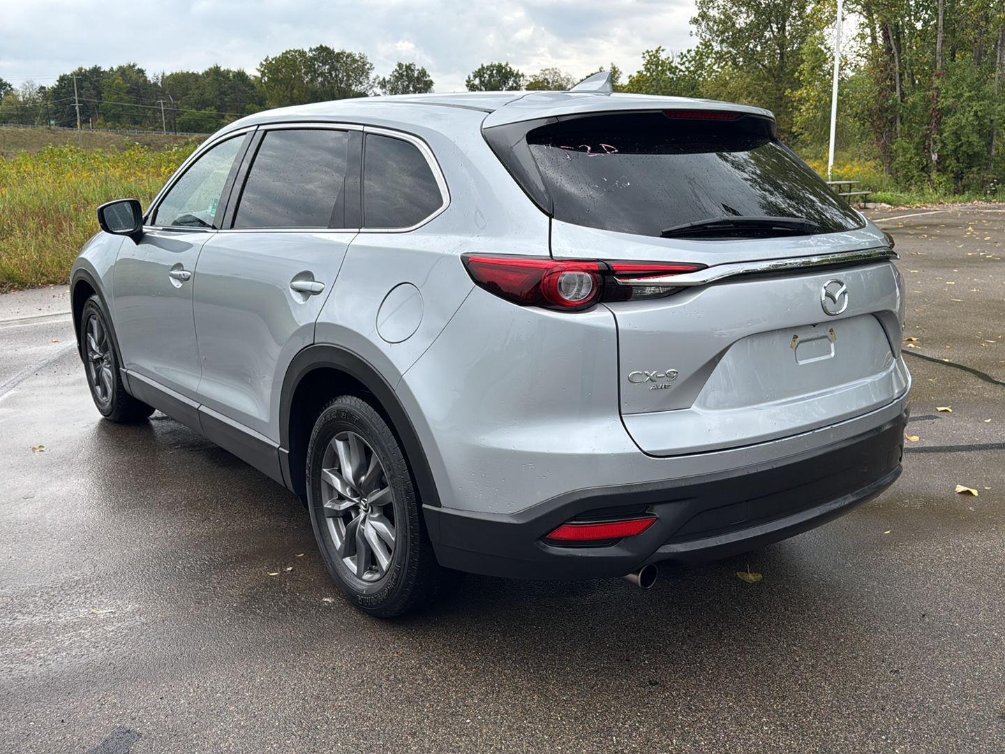 2023 Mazda CX-9 Touring photo 3