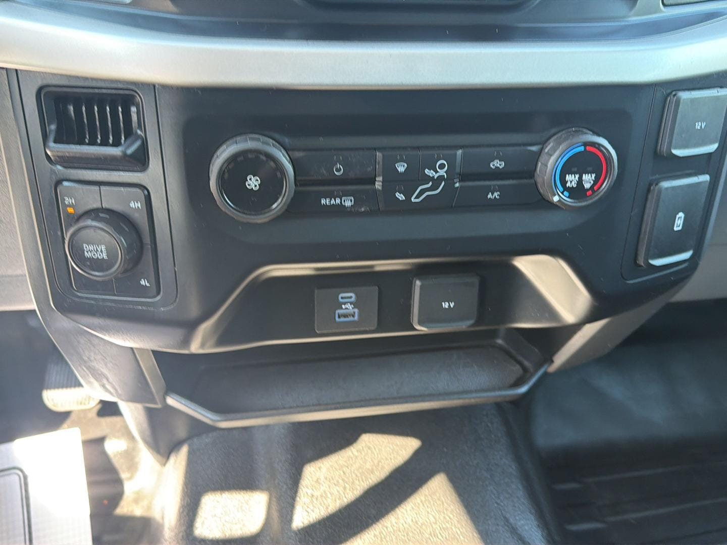 2021 Ford F-150 XLT - Photo 25