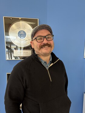 Staff member SHAUN DEKARSKE from ID_e88336e25a8e