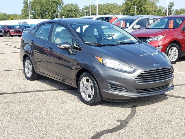 Used 2015 Ford Fiesta SE with VIN 3FADP4BJ8FM145549 for sale in Jackson, MI