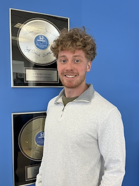 Staff member ISAAC COOPER from ID_e4e21e0db457