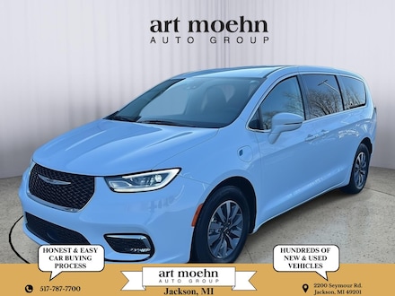 2022 Chrysler Pacifica Hybrid Touring L Van