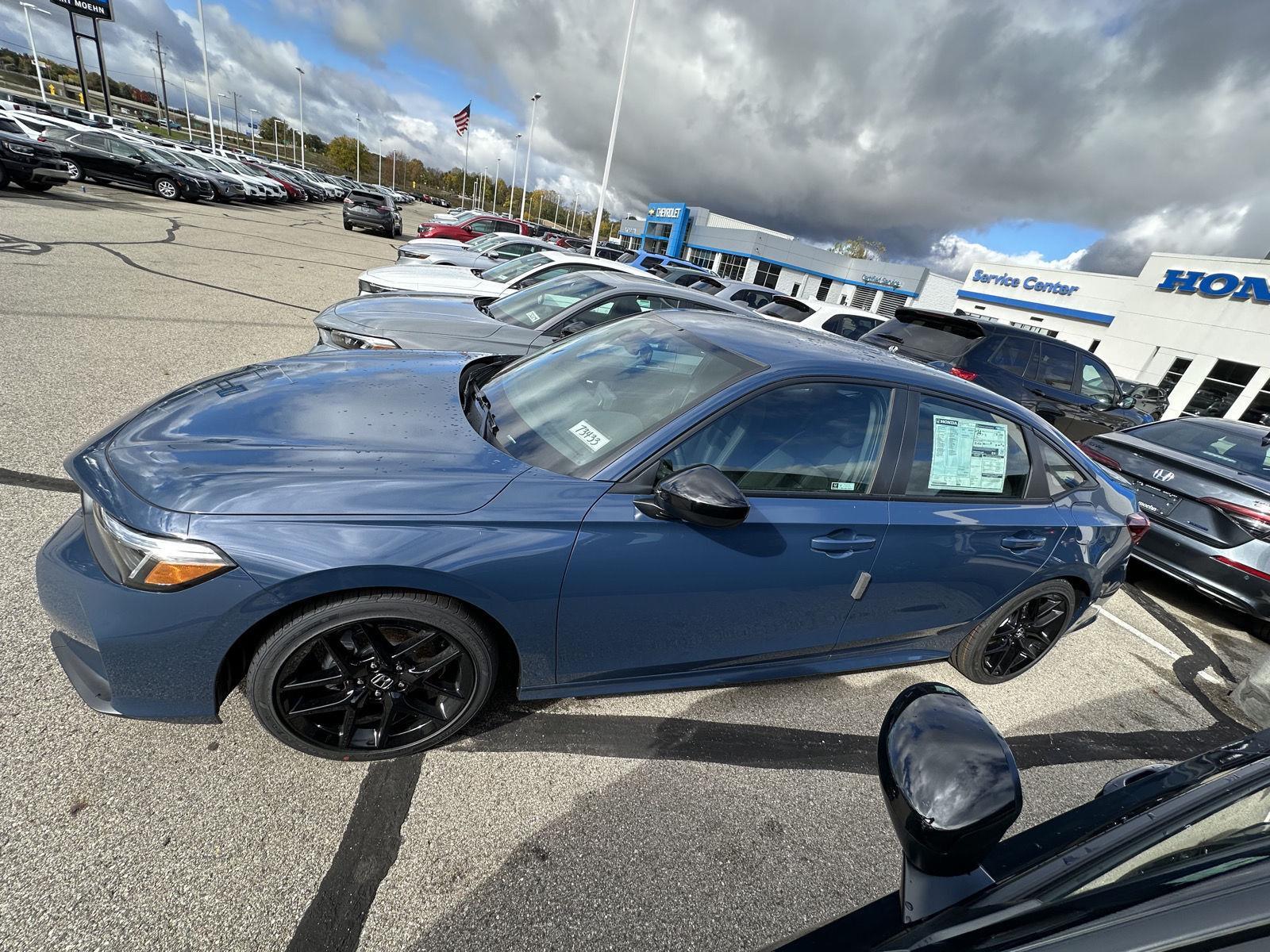 2026 Honda Civic Sport photo 2