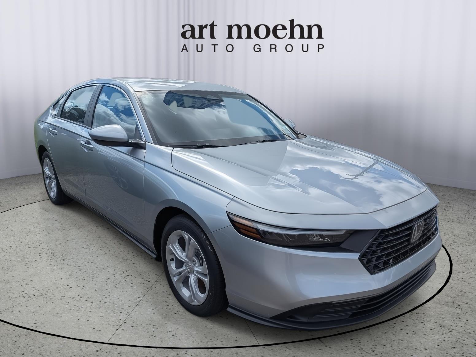 2025 Honda Accord LX photo 2