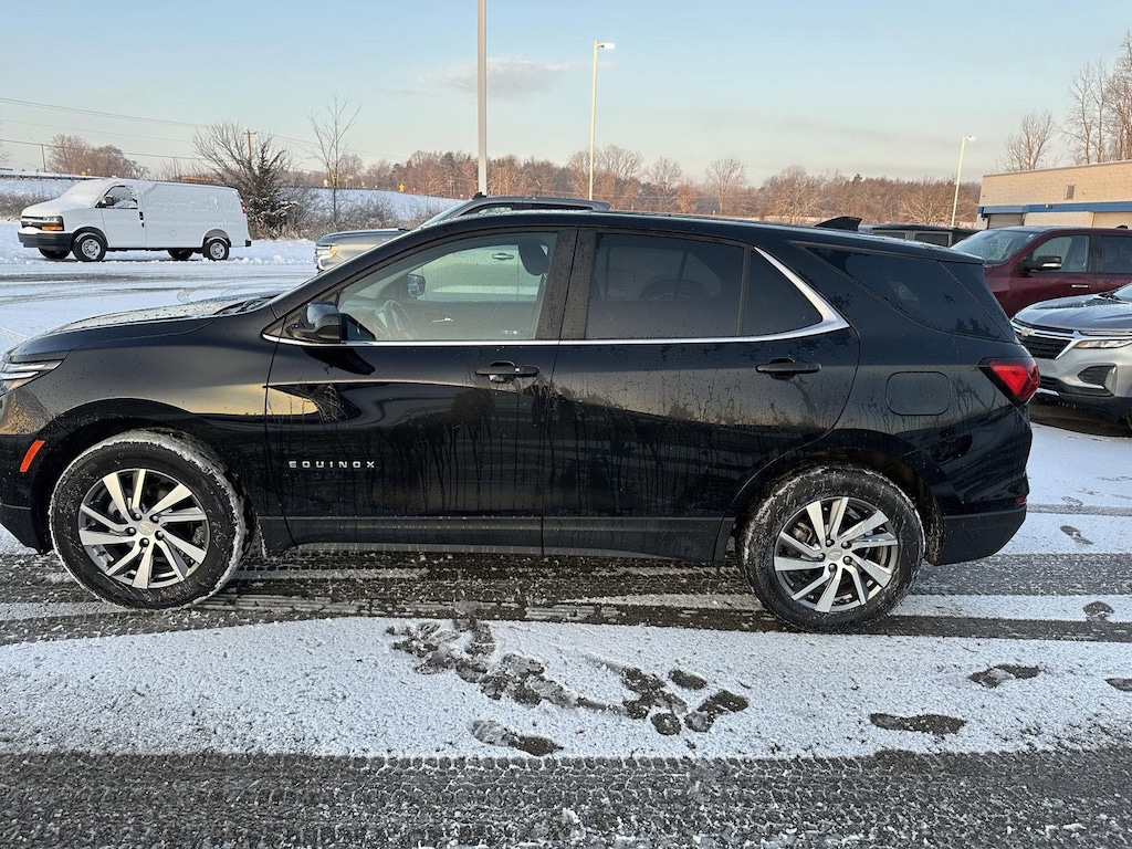 Used 2024 Chevrolet Equinox LT SUV
