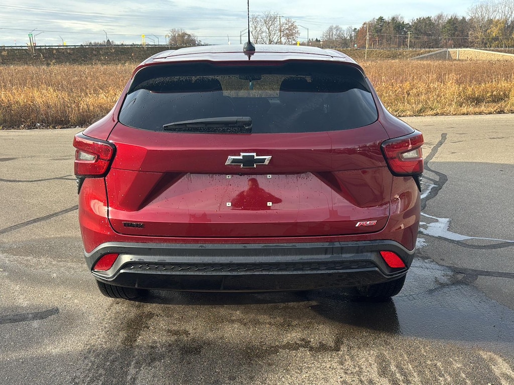 2024 Chevrolet Trax photo 4