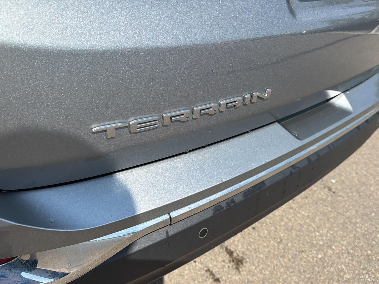 2023 GMC Terrain SLT - Photo 11