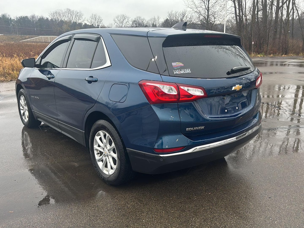 2020 Chevrolet Equinox LT photo 3