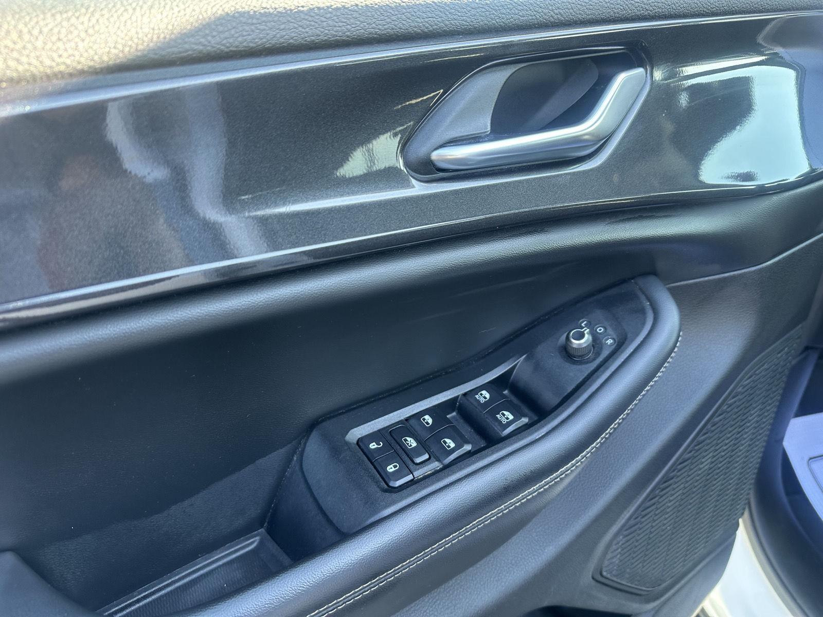 2023 Jeep Grand Cherokee Laredo - Photo 18