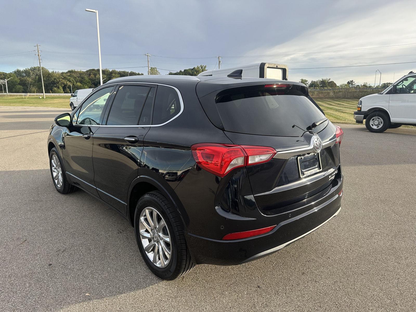 2020 Buick Envision Essence photo 2