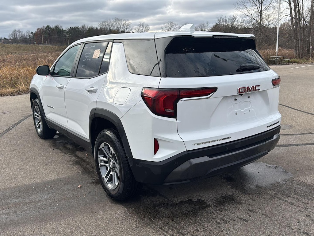 2025 Gmc Terrain Elevation photo 2