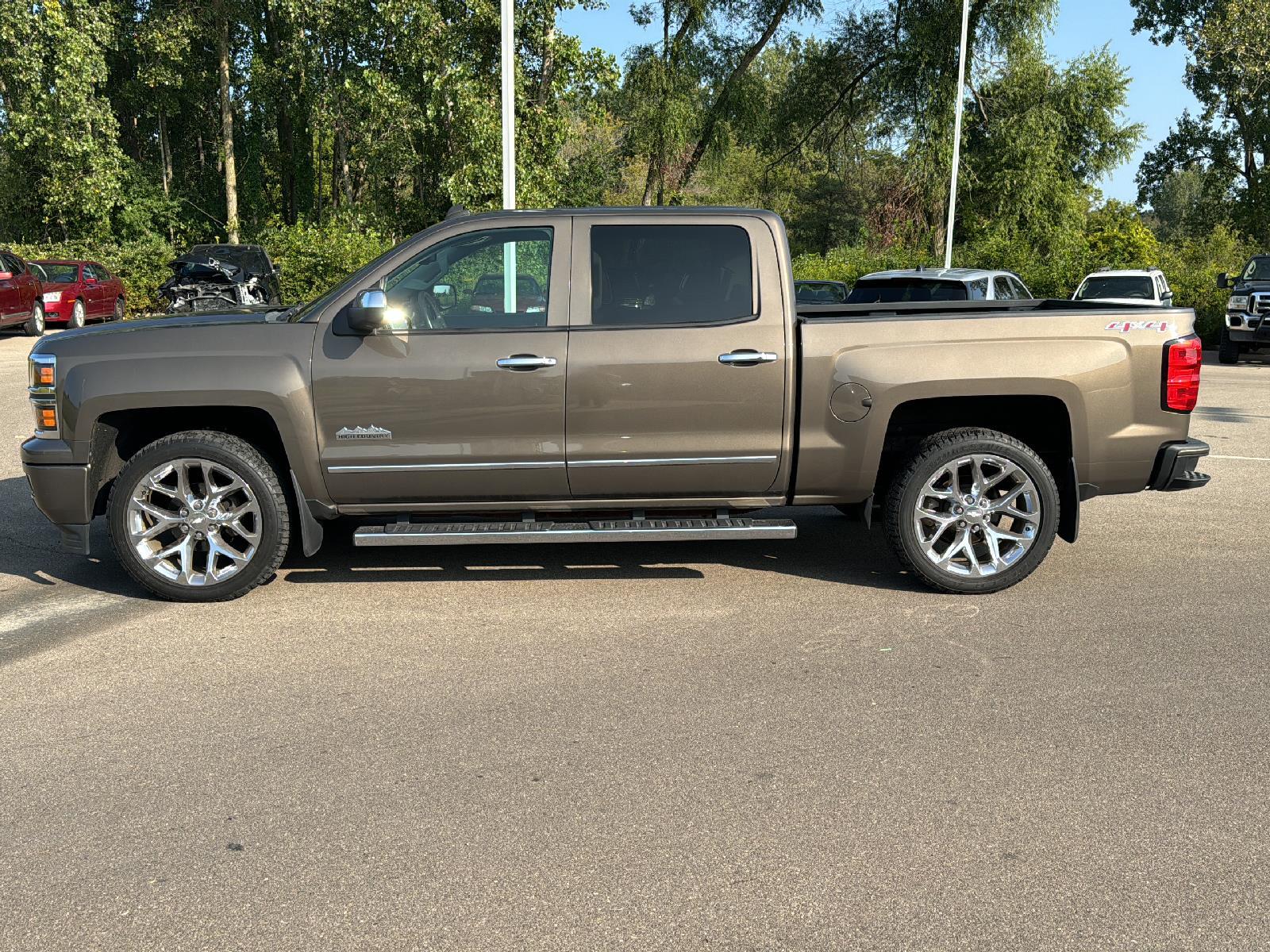 Used 2014 Chevrolet Silverado 1500 High Country with VIN 3GCUKTEJ9EG513751 for sale in Jackson, MI