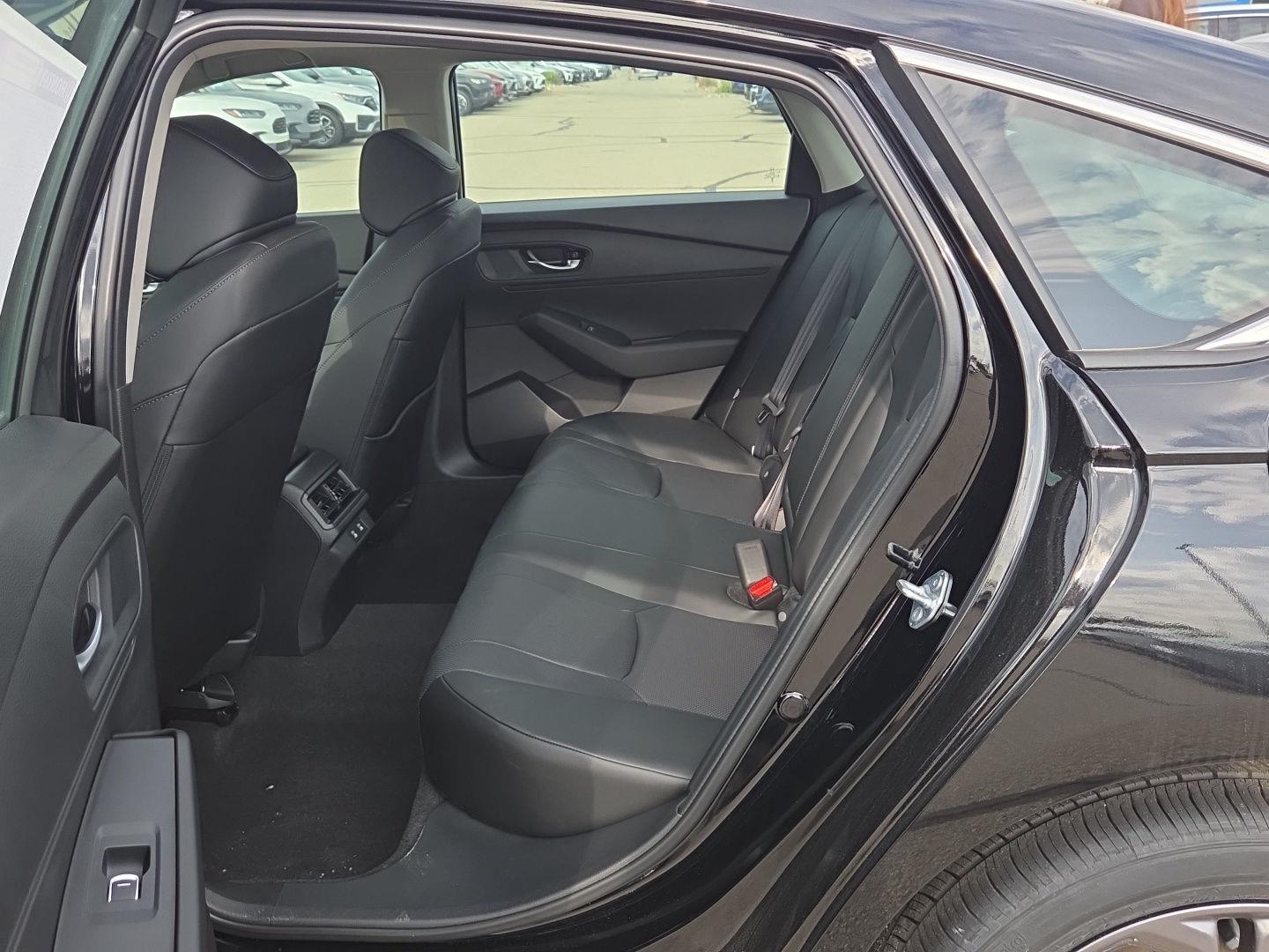 2025 Honda Accord Hybrid EX-L - Photo 11