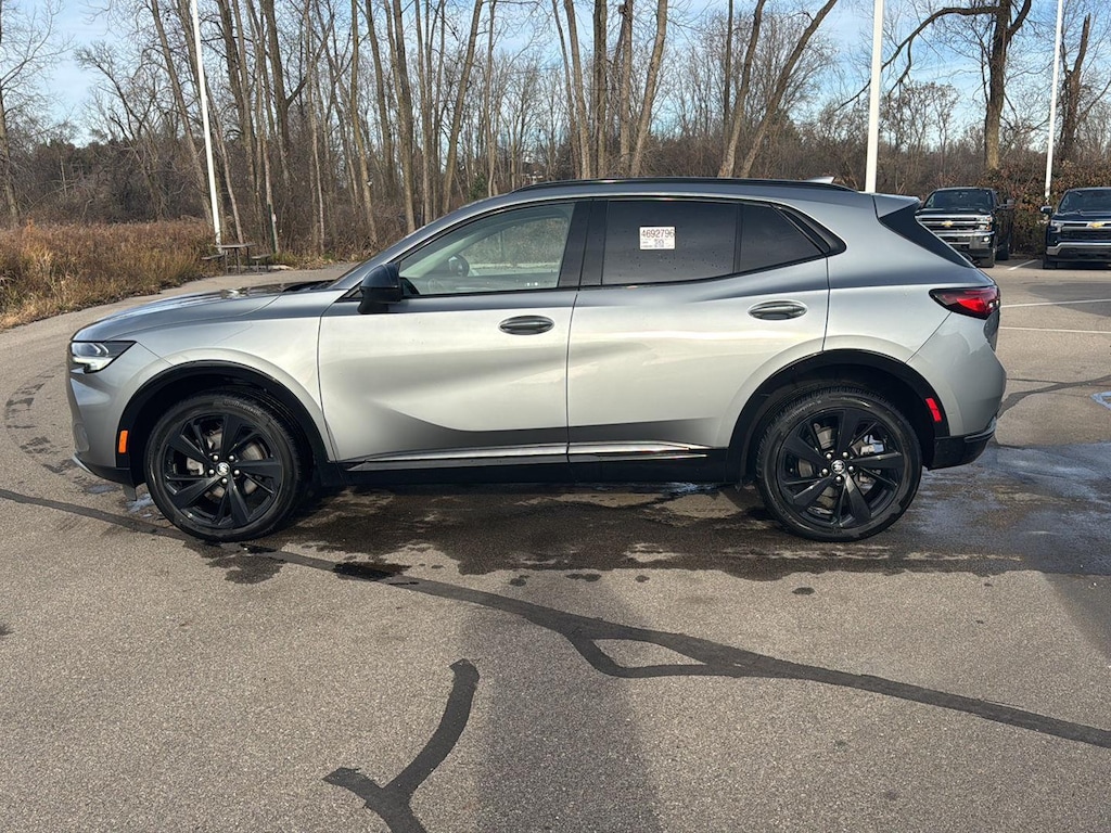 2023 Buick Envision Preferred photo 2