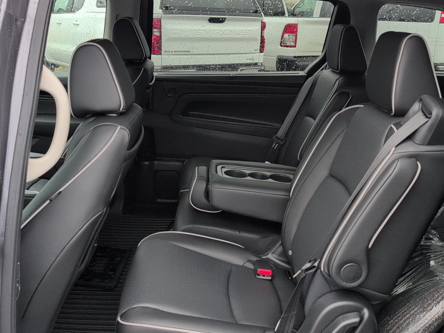 2026 Honda Odyssey Elite - Photo 13