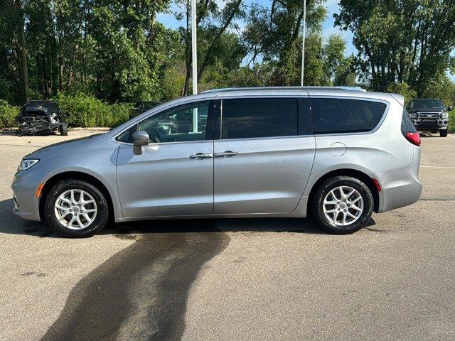 Used 2021 Chrysler Pacifica Touring L with VIN 2C4RC1BG9MR595733 for sale in Jackson, MI