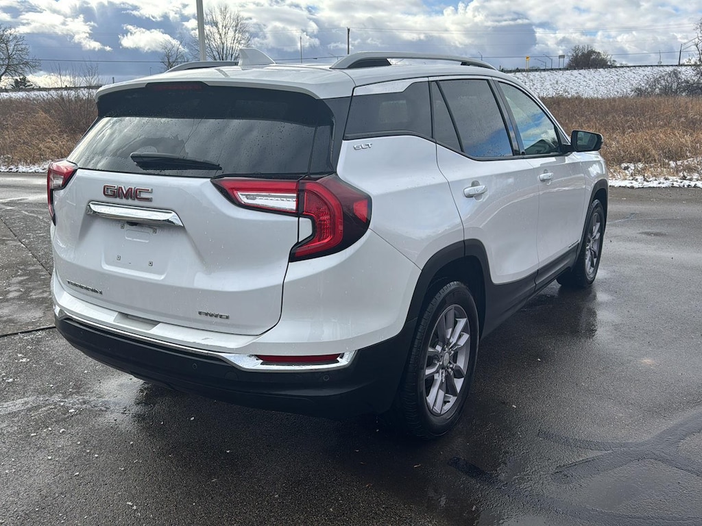 2022 Gmc Terrain SLT photo 4