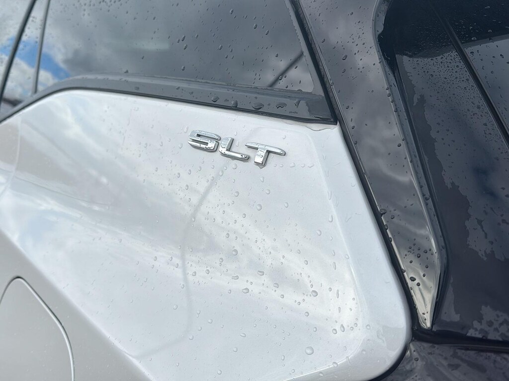 Used 2022 GMC Terrain SLT SUV