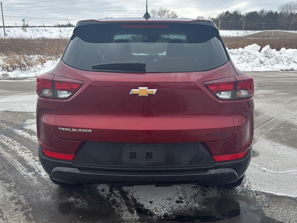 Used 2025 Chevrolet Trailblazer LS SUV