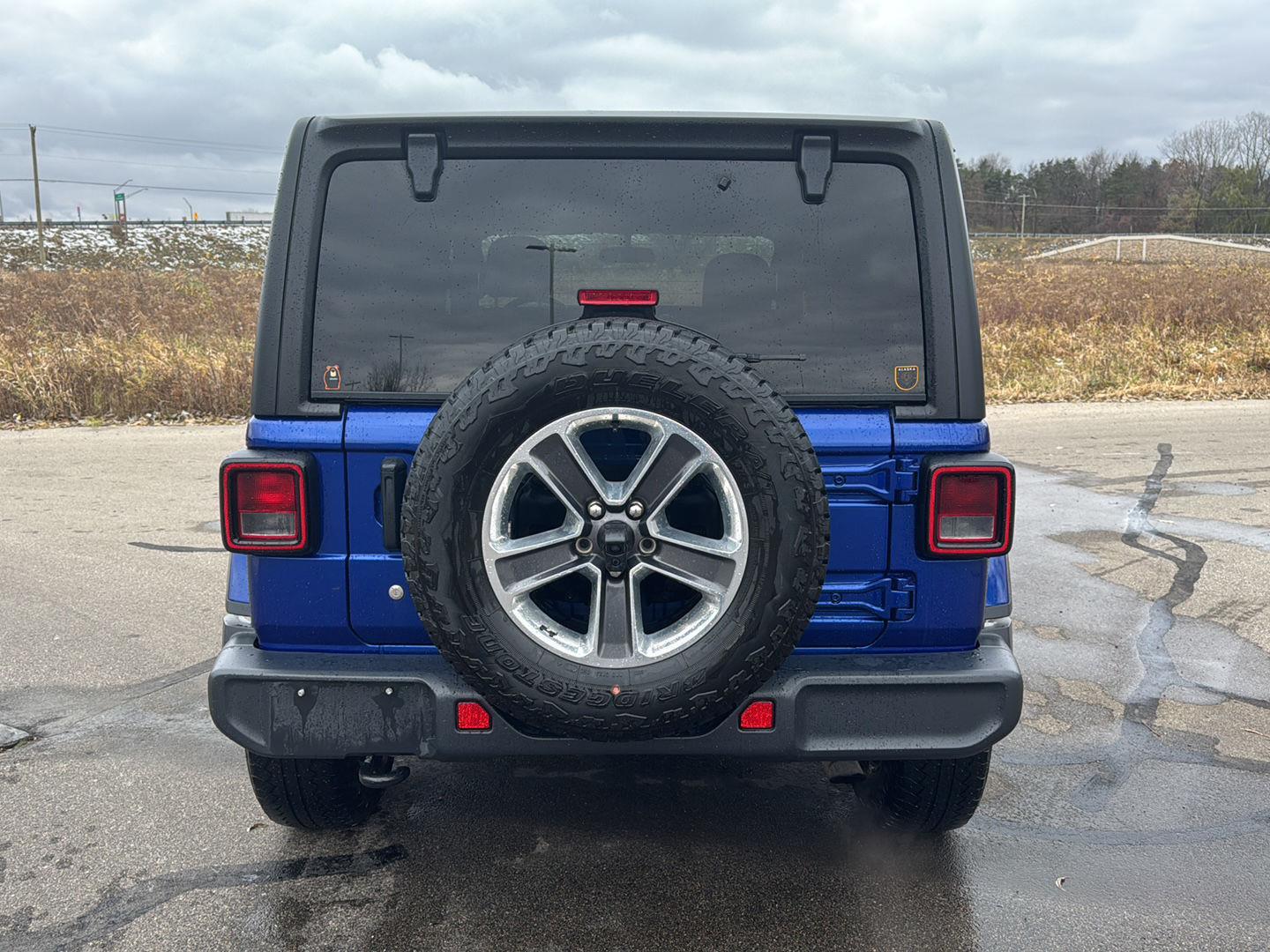 2018 Jeep Wrangler Unlimited Sahara photo 4