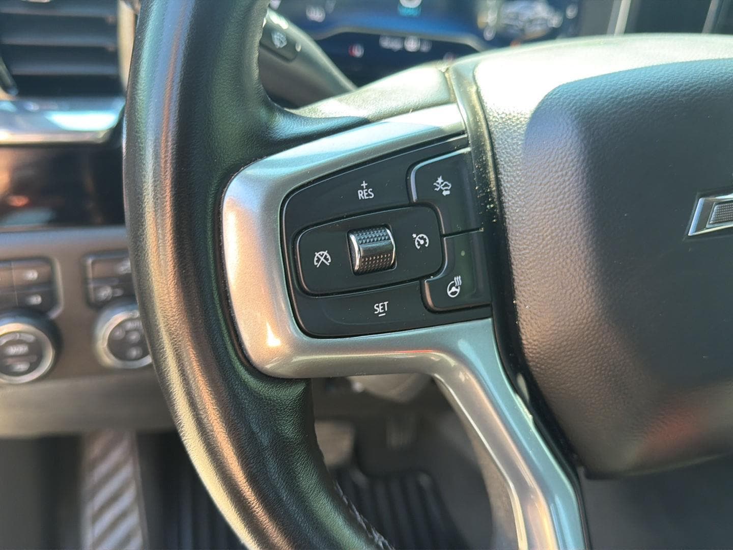 2023 Chevrolet Silverado 1500 RST - Photo 17