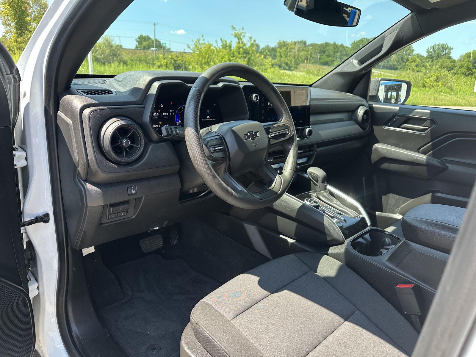 2024 Chevrolet Colorado Trail Boss - Photo 15